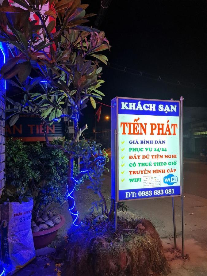 Hotel Khach San Tien Phat *