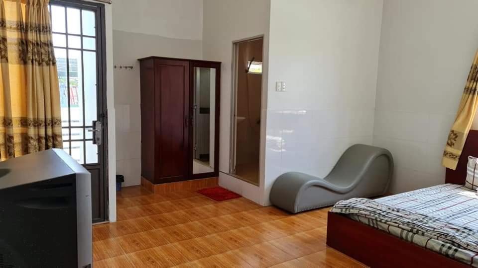 Hotel Khach San Tien Phat