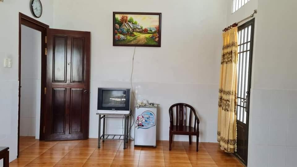 Khach San Tien Phat Hotel